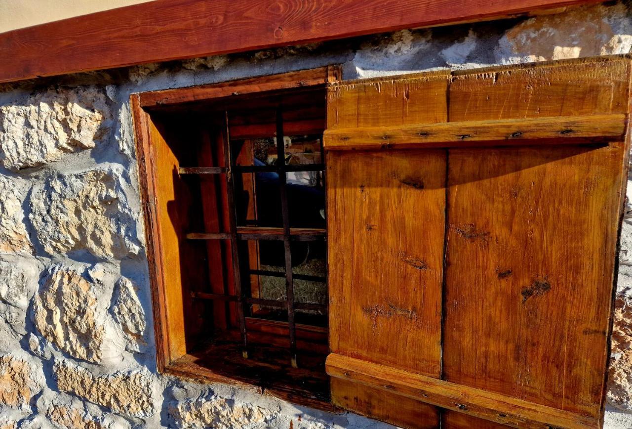 Konak -Guest House -Ramonda Serbika Ni Esterno foto