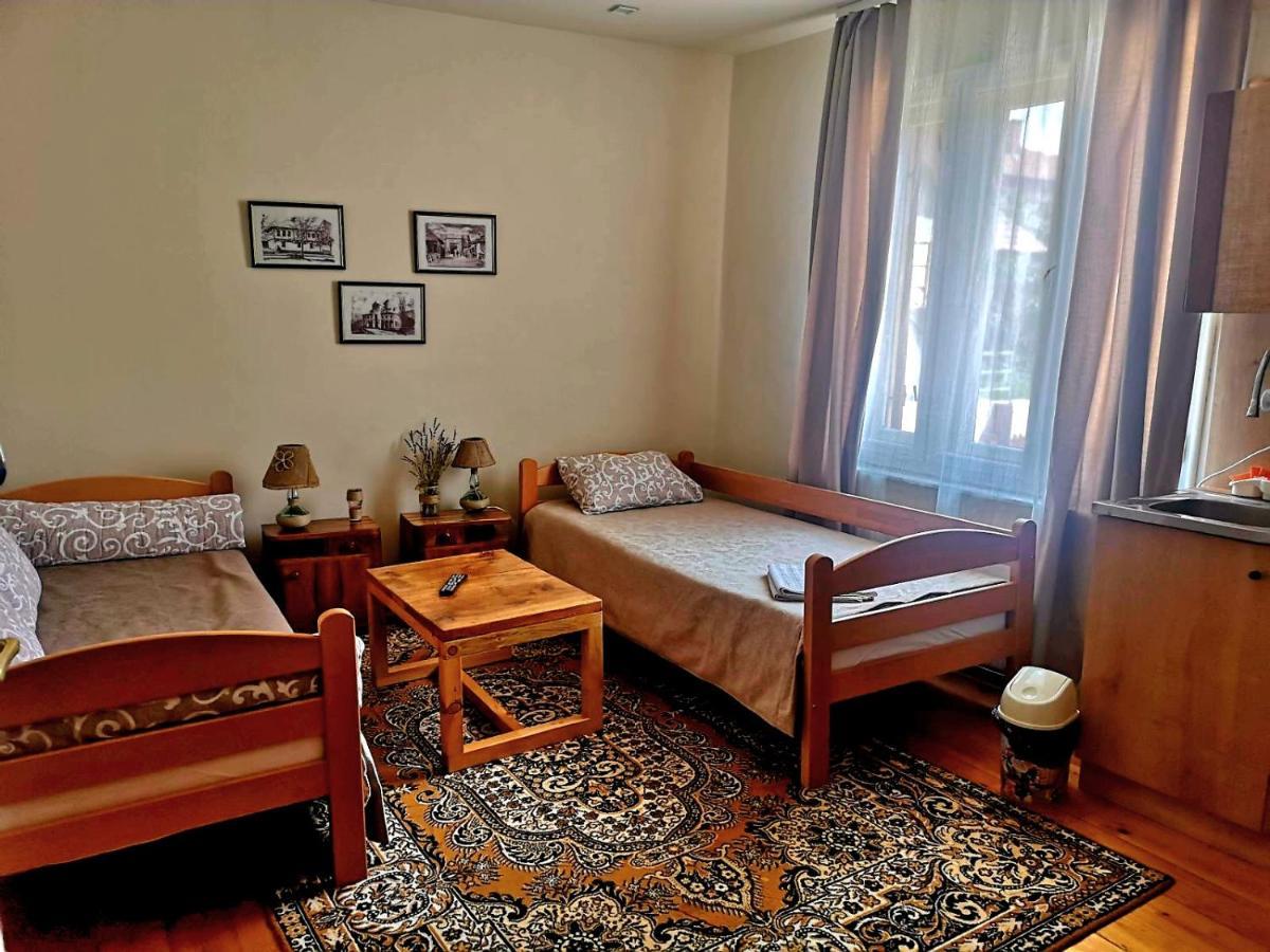 Konak -Guest House -Ramonda Serbika Ni Esterno foto