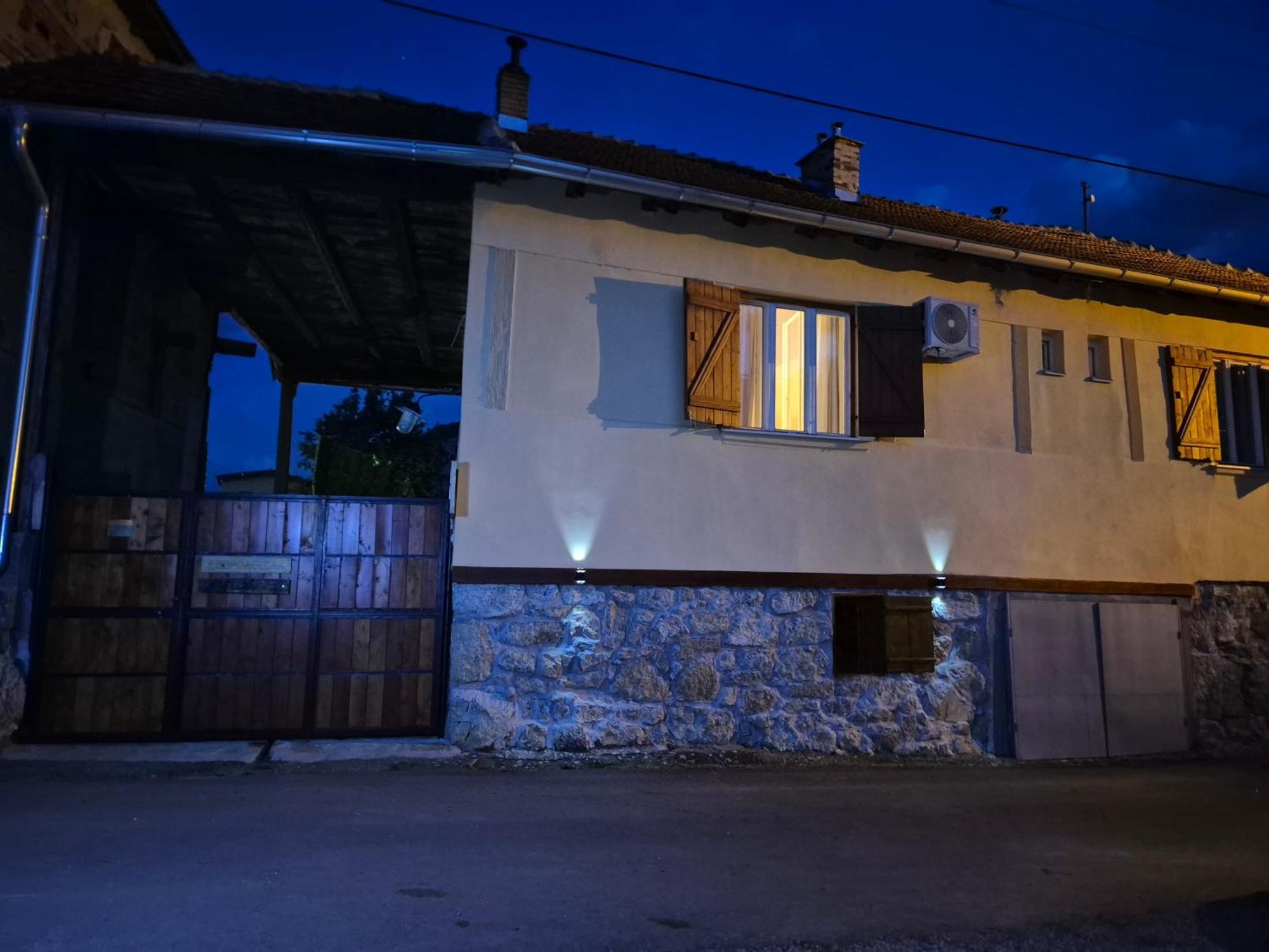 Konak -Guest House -Ramonda Serbika Ni Esterno foto